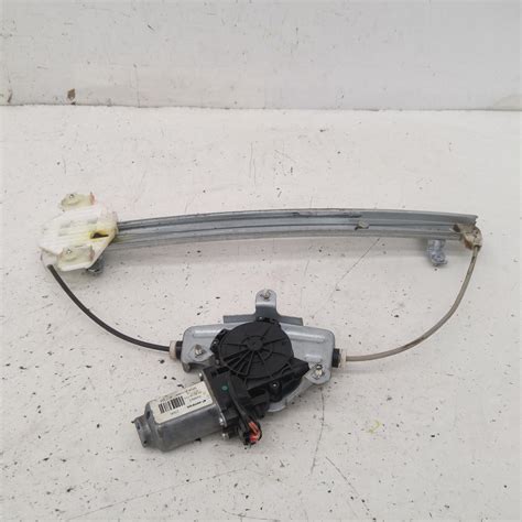 297632 Used Window Regulator Motor Rear Left For 2012 Accent Door