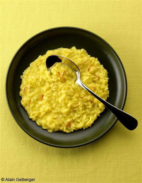 Risotto à La Milanaise Pour 4 Personnes Recettes Elle à Table