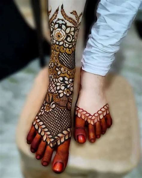 Trendy Bridal Mehndi Designs To Express Your Style