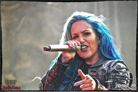 Pin By Wbzys On Alissa White Gluz In Alissa White The Agonist