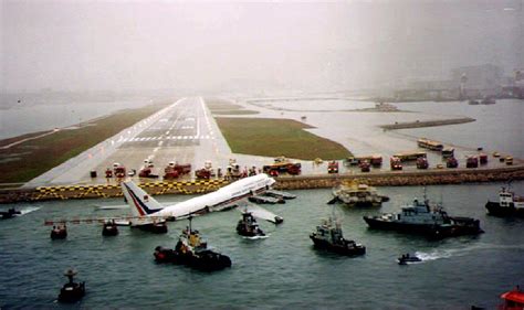 See the Crazy Landings at Kai Tak, Closed 20 Years Ago