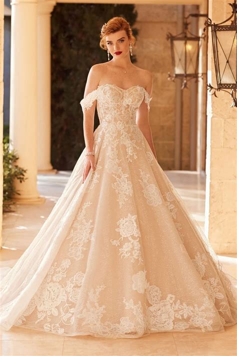 Ultra Romantic Ball Gown Wedding Dress Lila Description Be The Belle