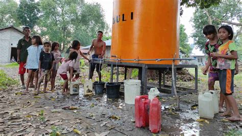 Sanitasi Air Bersih Tanggap Bencana Rumah Kambera