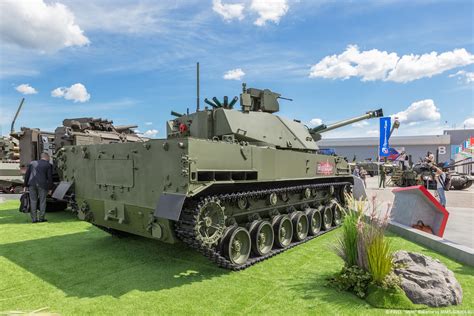 "Lotus" 120-mm self-propelled artillery gun 2S42 | The inter… | Flickr
