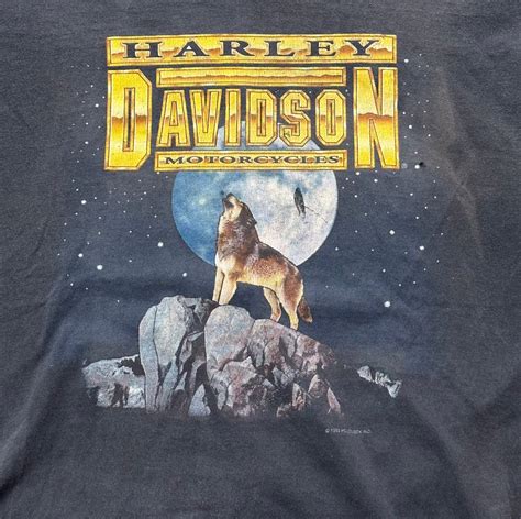 S Harley Davidson Biker Grunge Streetwear Wolf Howling Gold Chrome