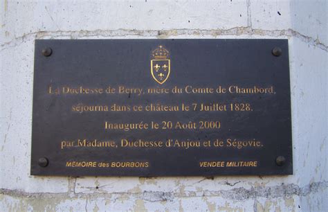 Association Vendée Militaire Plaques et Monuments Le château de Vezins