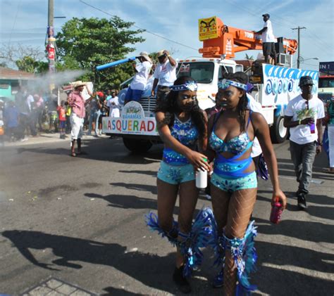 Fete Fever At Bahamas Junkanoo