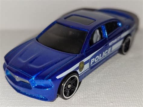 Dodge Charger R T Police Gotham City 1 64 HOT WHEELS Kaufen Auf