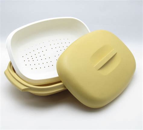 Vintage Microcook Server – The Tupperware Lady