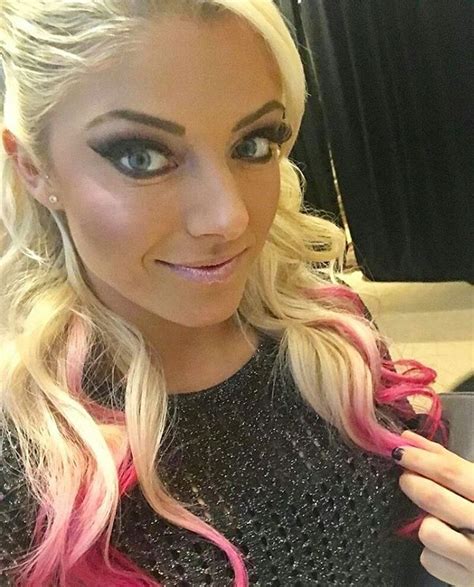 Queen Alexa Bliss 👑 Ruthy 💋 En Instagram “blessing Your Feeds With