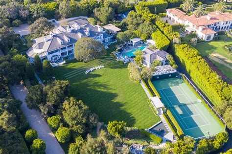 Exclusive Rob Lowe Just Dropped 47m On 3 Montecito Calif Mansions