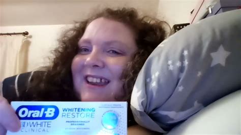 Mandy Vlogs 🌷 Reviewing Oral B 3d White Clinical 😁 Youtube