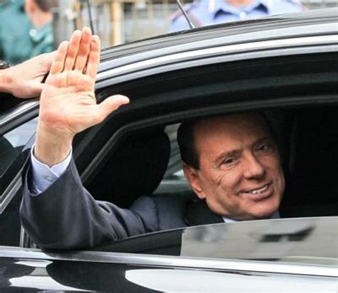 Silvio Berlusconi Asfalta Anche Forza Italia E Scende In Campo Con