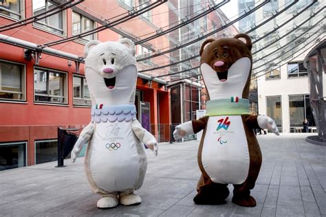 Mascotte Di Milano Cortina In Visita Da Deloitte A Milano Ansa 2030