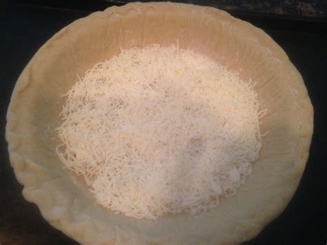PEPPERONI PIZZA QUICHE * pie crust * CHEESE * Herbs * fast & easy