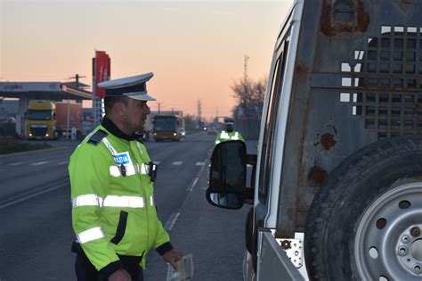 Peste De Amenzi Date De Poli I Ti N Doar Trei Zile Zeci De Oferi