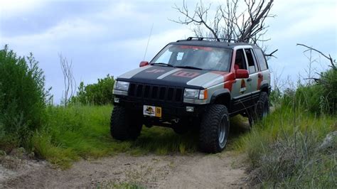 Jurrassic Park Jeep Grand Cherokee Limited Nex Tech Classifieds