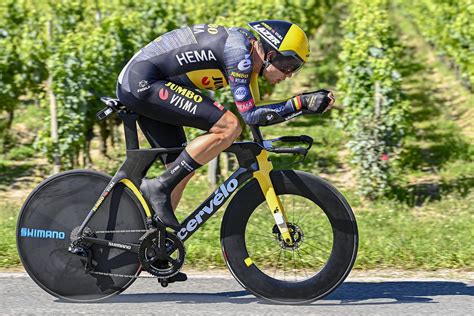 Tour De France Wout Van Aert Remporte Le Chrono