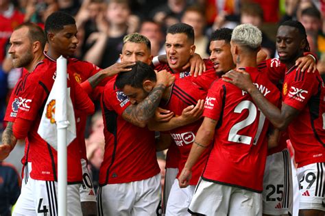 13 Times Manchester United Hold Premier League History With