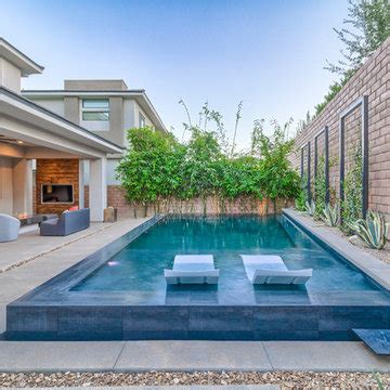 Rim Flow Pool Photos Ideas Houzz