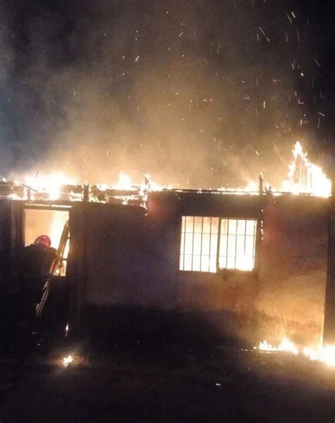 Córdoba Un Hombre Murió En El Incendio De Una Casa Prefabricada Ar