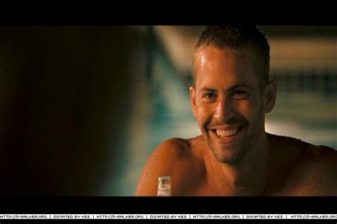 Into The Blue Stills Paul Walker Image 5761611 Fanpop