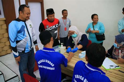 Deteksi Dini Cegah HIV Lapas Banyuwangi Gelas Tes VCT Bagi Warga Binaan