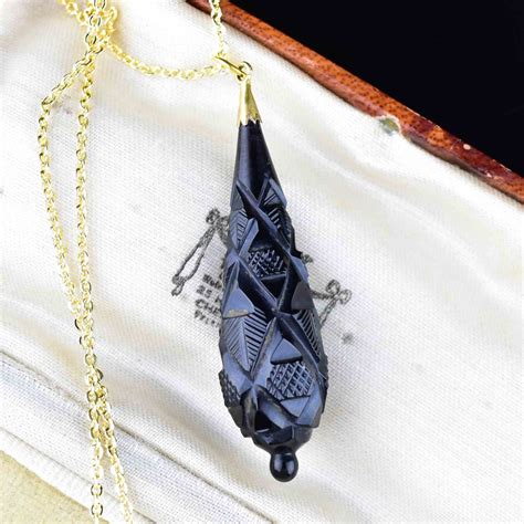 Carved Whitby Jet Victorian Pendant Necklace – Boylerpf