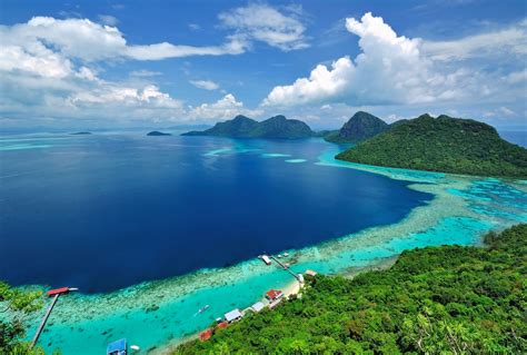 Where to Find Borneo's Best Beaches | Cool places to visit, Scenic ...