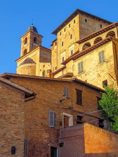 Palacio Ducal De Urbino Foto Premium