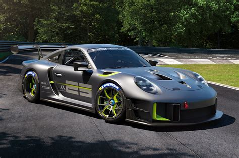 New Porsche 911 GT2 RS Clubsport 25 is £450,000 track special | Autocar