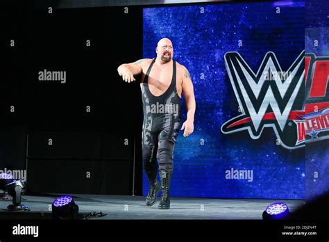 Paul Wight As Big Show Catch Wwe Live Paris A Laccor Hotel Arena Bercy Photo By Nasser