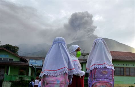 Eleven hikers killed in Mount Marapi volcano eruption…