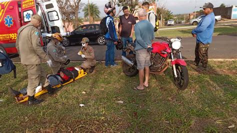 Após batida dois motociclistas ficam gravemente feridos em Campo