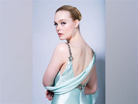 Elle Fanning channels her modern-day Cinderella at 2021 Golden Globes - TheDailyGuardian