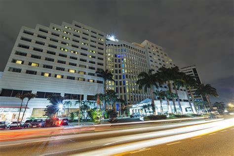 Hilton Hotel: choose it if you want a hotel near the airport in Guayaquil.