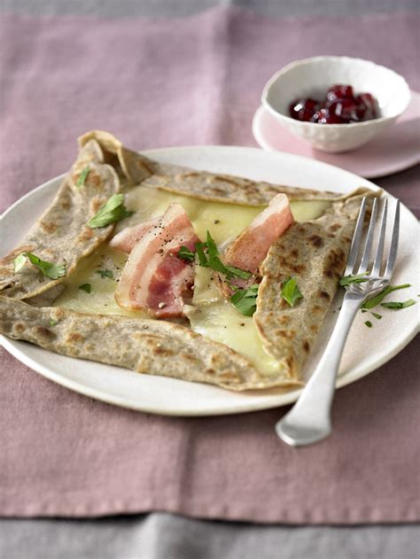 Krokante Pannenkoeken Met Gruy Re Aop Kaas Uit Zwitserland