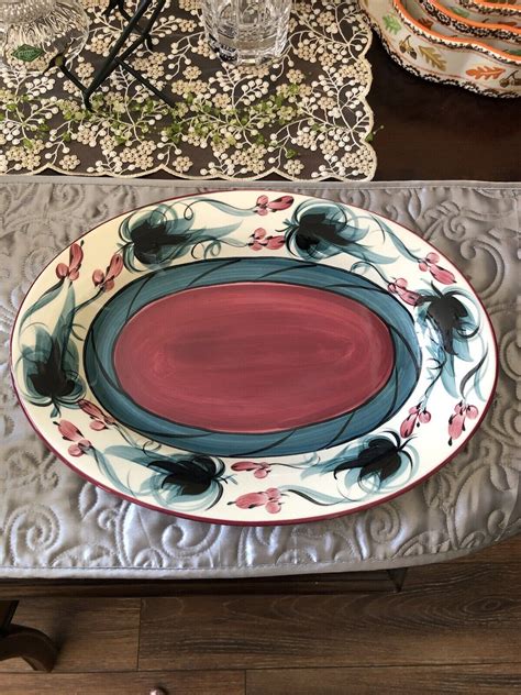 Southern Living Gail Pittman 155” Signed Serving Platter Grapevine