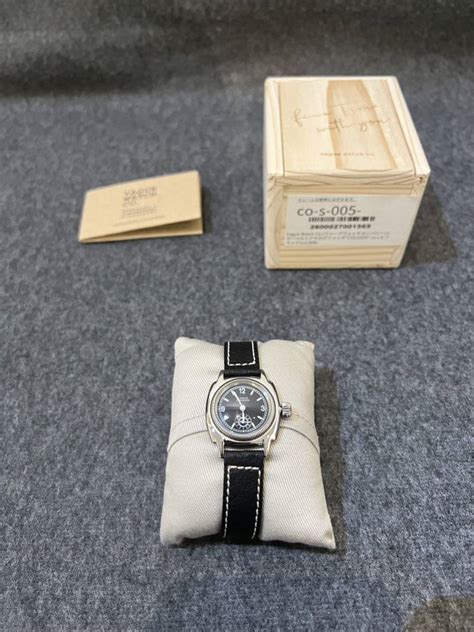 Yahoo オークション Vague Watch coussin 時計 美品 ヴァーグウォッ