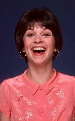 Cindy Williams as Shirley Feeney - Laverne & Shirley Photo (20240197) - Fanpop