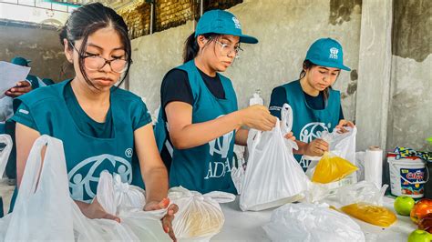 J Venes Voluntarios Se Movilizan Para Atender A Los Afectados Por