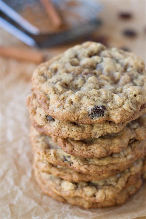 Best Amish Oatmeal Cookies