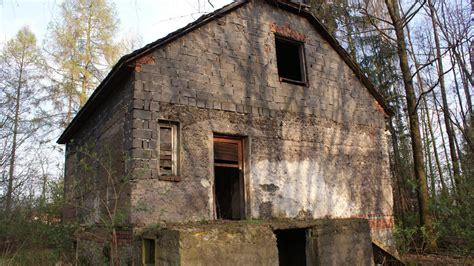 Opuszczony dom Kaniów Urbexy pl gdzie na urbex