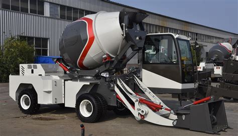 4 CBM Self Loading Concrete Mixer Truck