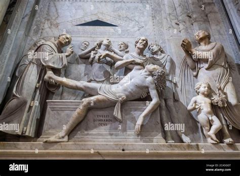 Italia Venecia Padua Basílica de San Antonio esculturas