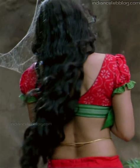 Nandana Sen Bollywood Tango Charlie Hot Saree Hd Caps Indiancelebblog