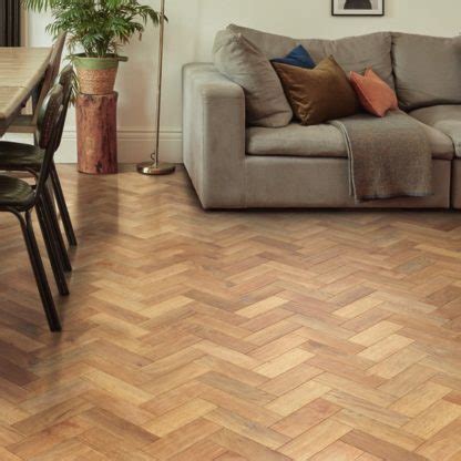 Karndean Art Select Blond Oak Parquet Lvt