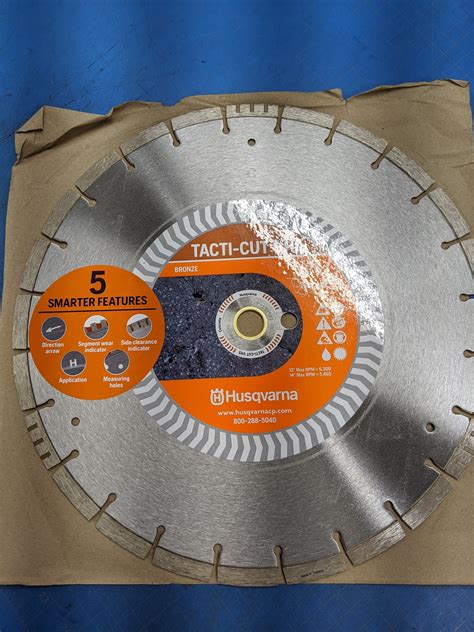 Husqvarna VH5 12 Inch Segmented General Purpose Diamond Blade Excellent