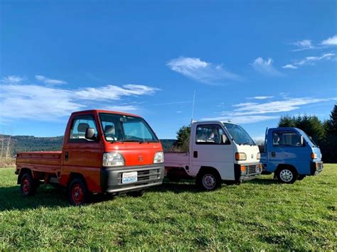 Honda Acty Truck vs. Suzuki Carry vs. Subaru Sambar