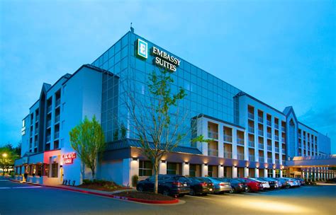 Embassy Suites By Hilton Seattle Bellevue In Seattle Wa Expedia